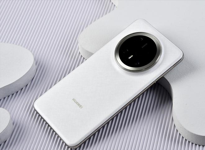 经受暴力测试结果把我看傻了！m6米乐注册华为Mate70(图6)