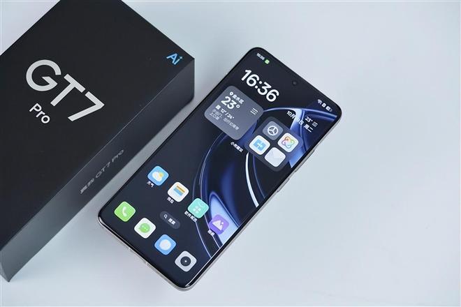 ce 5 Pro、线iQOO Neo10比拼米乐体育app网站红米K80 Pro、一加A(图1)
