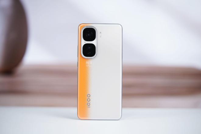 ce 5 Pro、线iQOO Neo10比拼米乐体育app网站红米K80 Pro、一加A(图5)